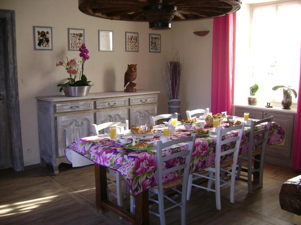 Les Chandelles Bed & Breakfast Villiers-le-Morhier Exterior photo