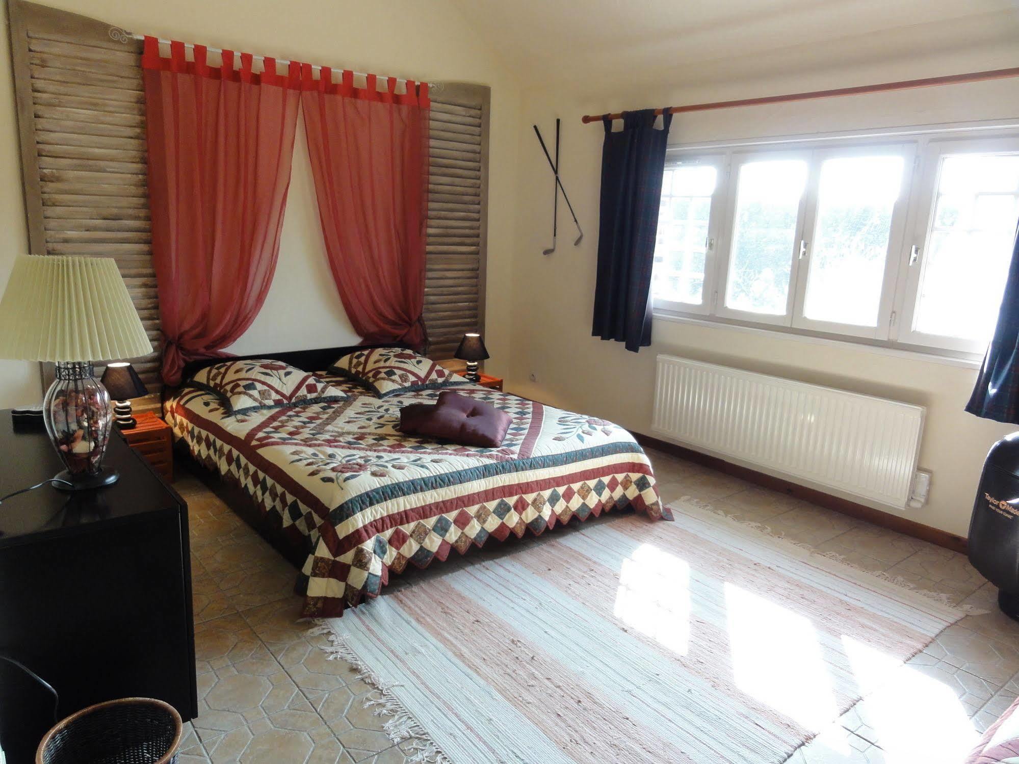 Les Chandelles Bed & Breakfast Villiers-le-Morhier Exterior photo