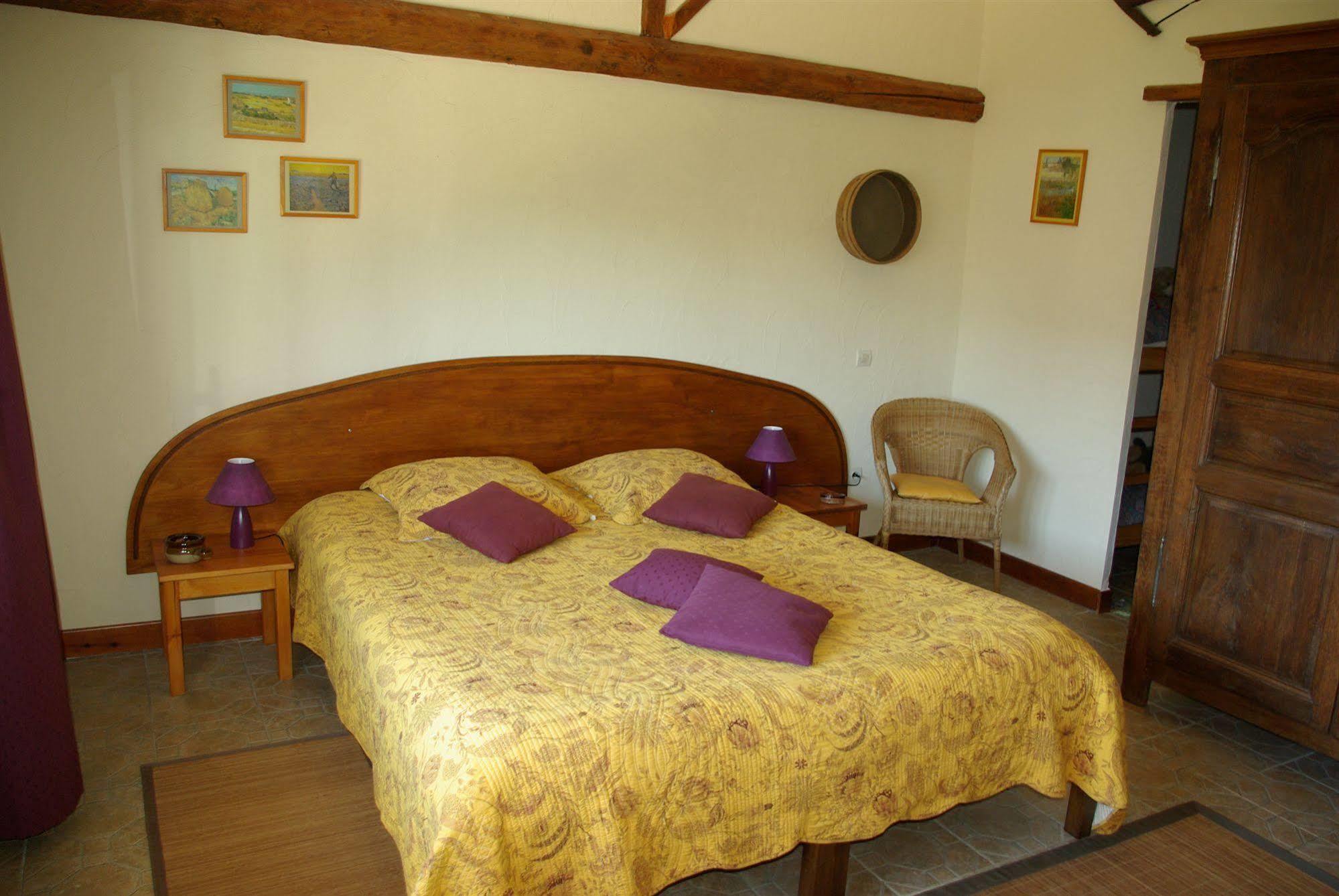 Les Chandelles Bed & Breakfast Villiers-le-Morhier Exterior photo